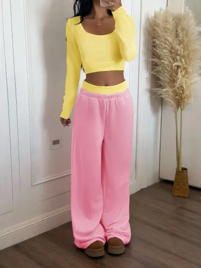 Block Set with Short Long-Sleeve Top and Wide-Leg Pants xl